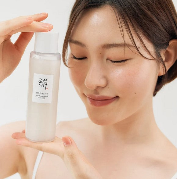 Flacone del tonico beauty of joseon glow replenishing rice milk - skincare coreana per pelle luminosa e riequilbrata