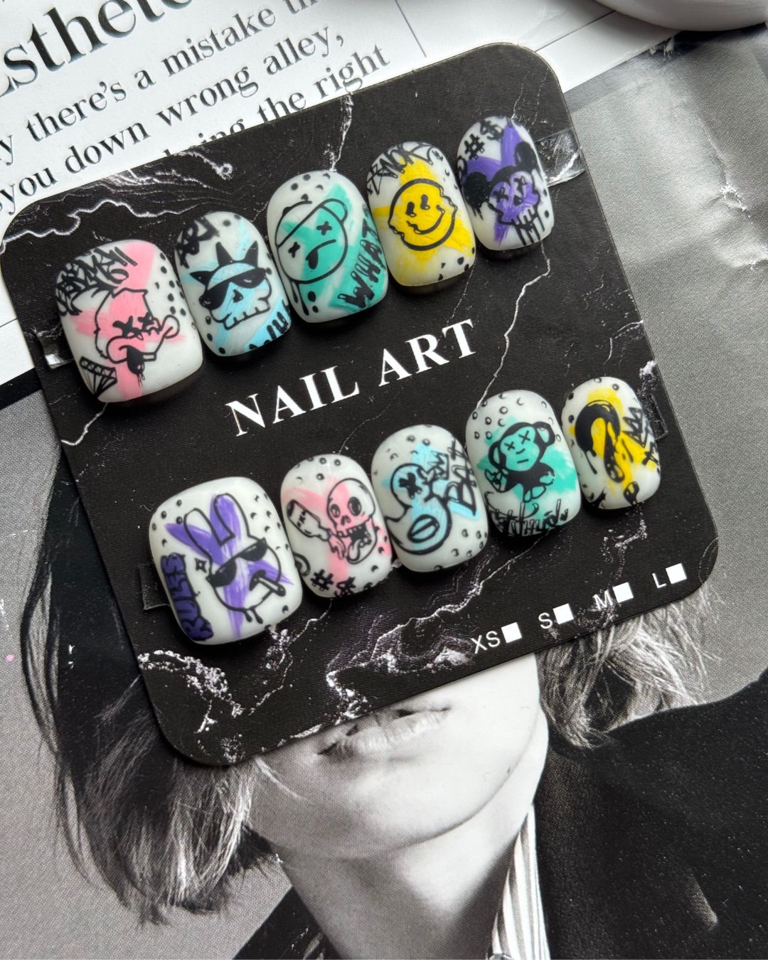 PRESS ON NAILS | STREET ART