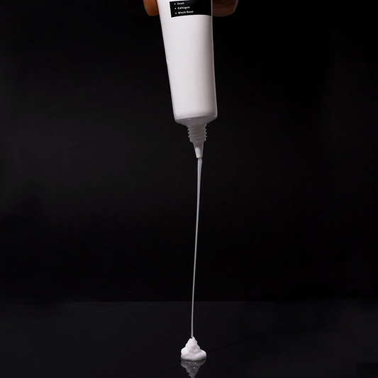 texture della crema contorno  elesticizzante