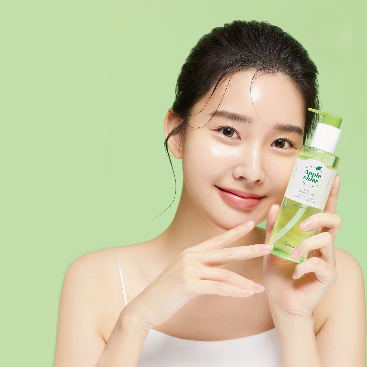 Apple Cider Deep Cleansing Oil 200ml.jpg__PID:d74f73ae-2aba-4e06-aafb-9b67e276361c