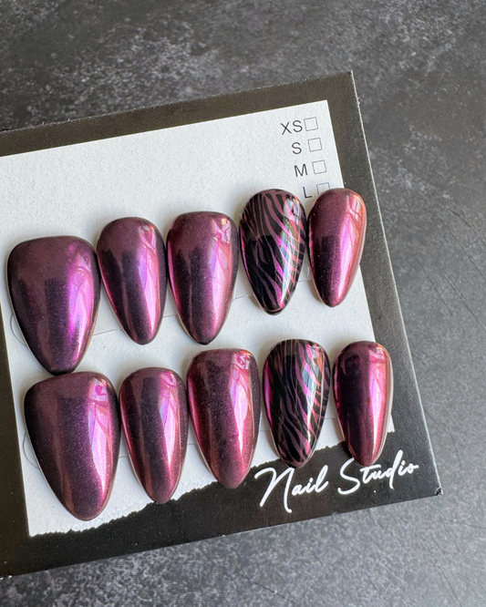 PRESS ON NAILS | AURA ANIMAL